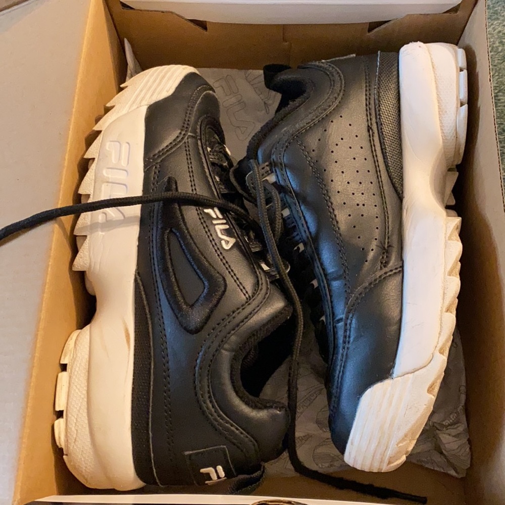 Fila - Picture 7 of 7